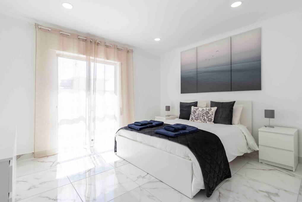 Modern Apartment Beach View Armação de Pêra Eksteriør bilde
