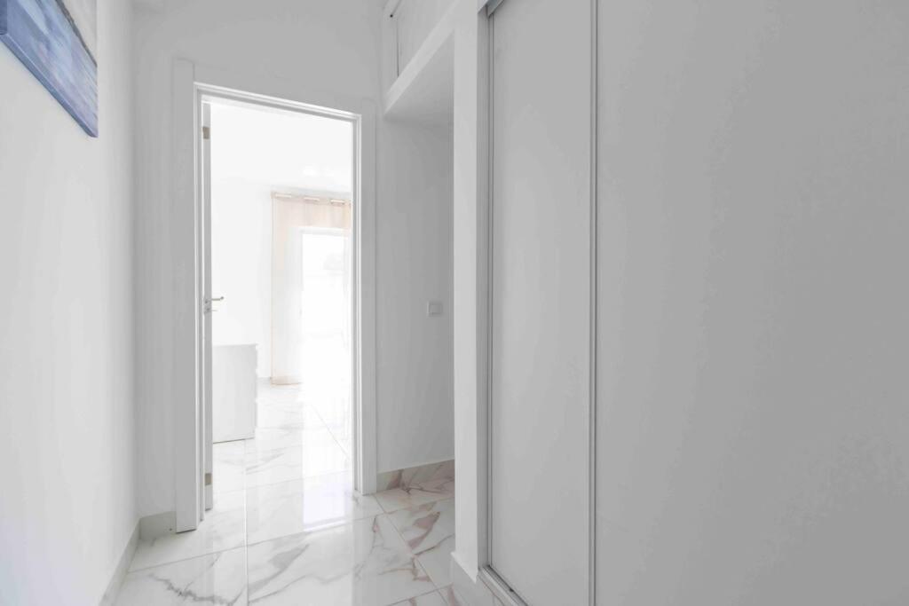 Modern Apartment Beach View Armação de Pêra Eksteriør bilde